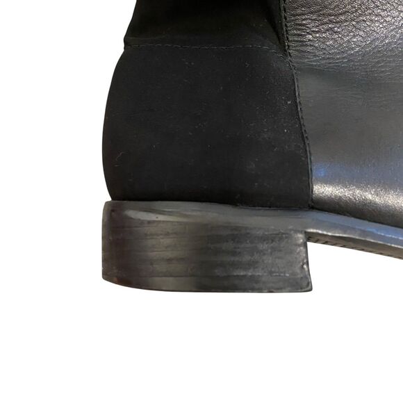 Tahari High Knee Boots 9.5 Black Leather Flats Minimalist Old Money Comfort - Picture 6 of 16